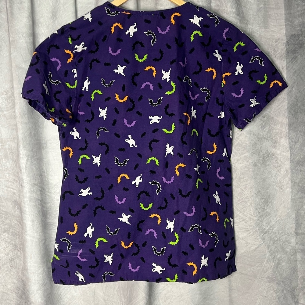 Disney Mickey & Minnie Mouse Halloween Too Cute To Spook Purple Scrubbing Top - Picture 13 of 13